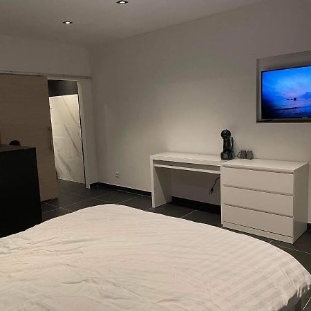 Room Of Tournai 2 Exterior foto
